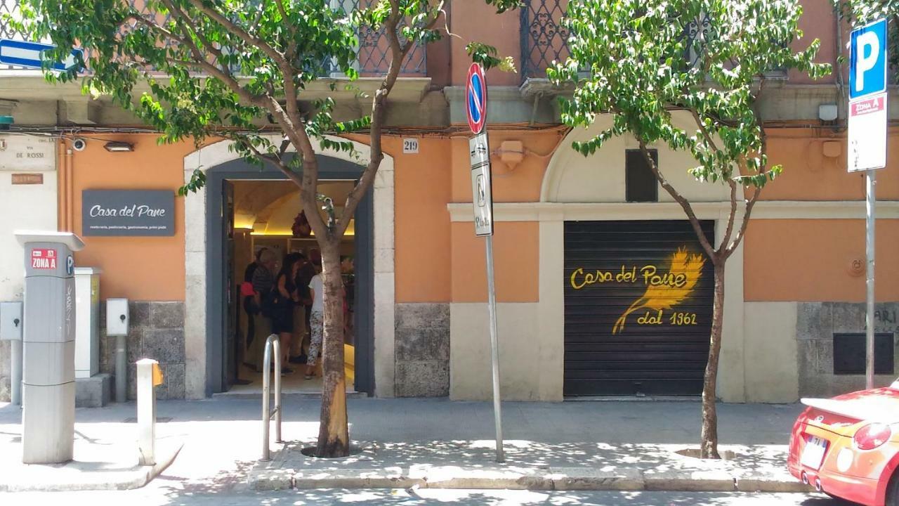 Alla Corte Della Suocera Bari Bagian luar foto