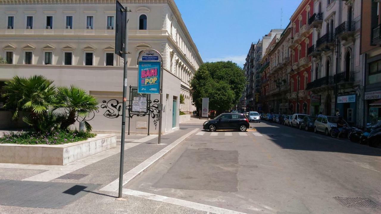 Alla Corte Della Suocera Bari Bagian luar foto